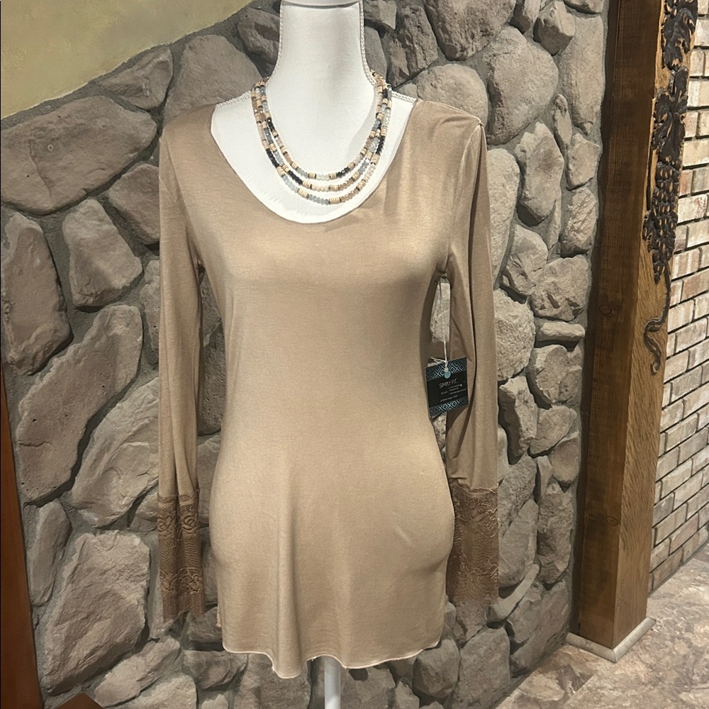 NWT Tempo Paris Beige Long Sleeve Top Made in Italy Small